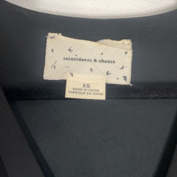 Sleek Black Deep V Tunic Long Sleeve - Picture 2 of 13